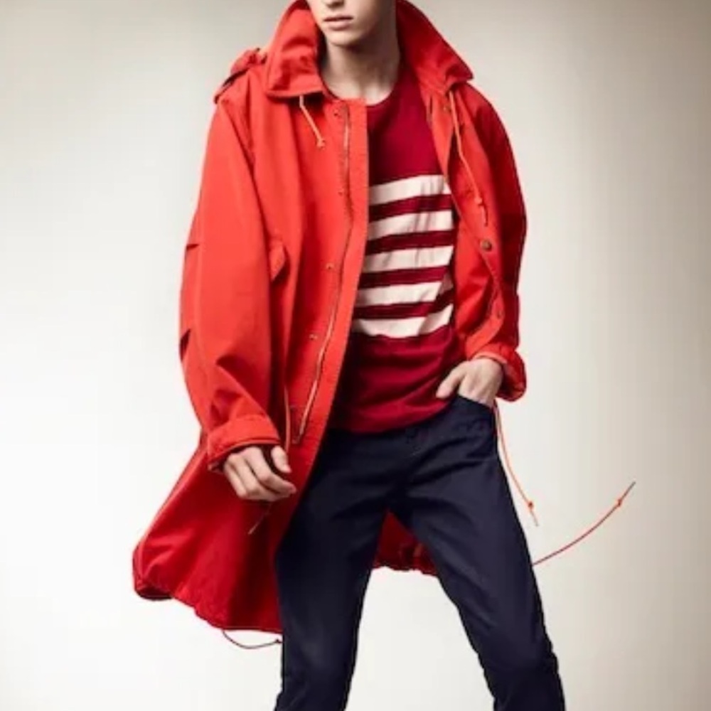 Burberry Vintage Red Raincoat 🇬🇧